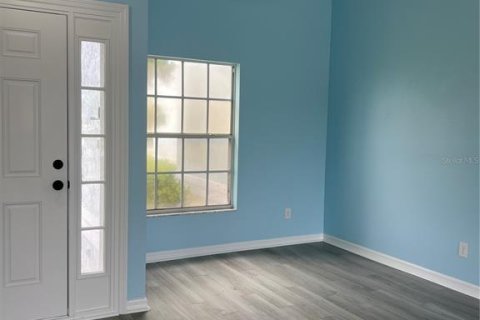 Condo in Davenport, Florida, 2 bedrooms  № 2390957 - photo 2