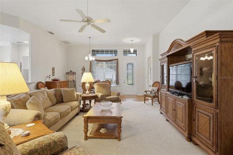 House in Leesburg, Florida 3 bedrooms, 173.08 sq.m. № 2354885 - photo 7