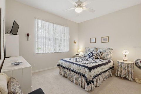 House in Leesburg, Florida 3 bedrooms, 173.08 sq.m. № 2354885 - photo 18