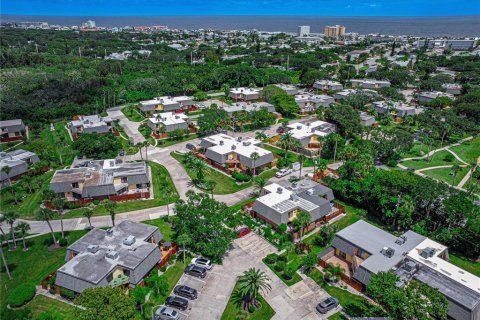 Снять в аренду таунхаус в Нью-Смирна-Бич, Флорида 7 комнат, 123.37м2, № 1906915 - фото 23