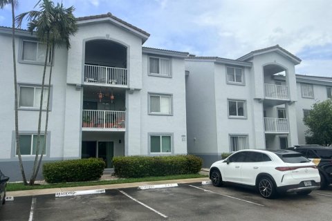 Copropriété à louer à Davie, Floride: 2 chambres, 104.42 m2 № 2420793 - photo 15