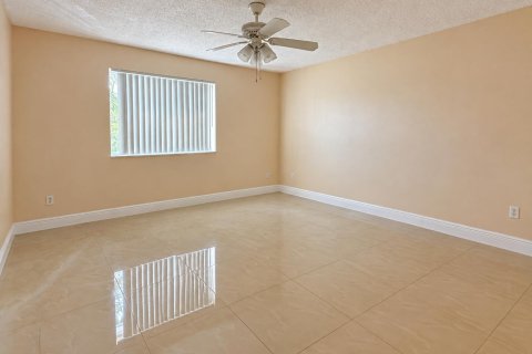 Copropriété à louer à Davie, Floride: 2 chambres, 104.42 m2 № 2420793 - photo 6
