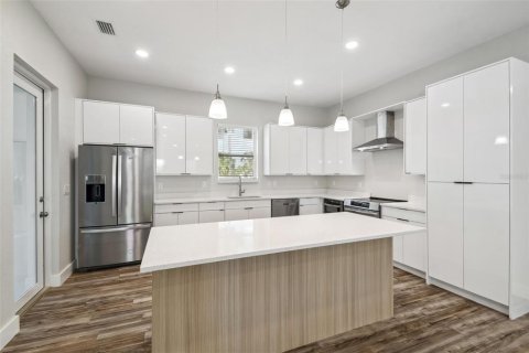 Villa ou maison à vendre à New Port Richey, Floride: 4 chambres, 198.53 m2 № 1608695 - photo 21