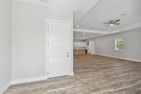 Villa ou maison à vendre à New Port Richey, Floride: 4 chambres, 198.53 m2 № 1608695 - photo 28