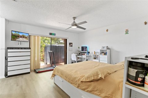 Купить виллу или дом в Хайалиа, Флорида 3 спальни, 149.76м2, № 1748245 - фото 17
