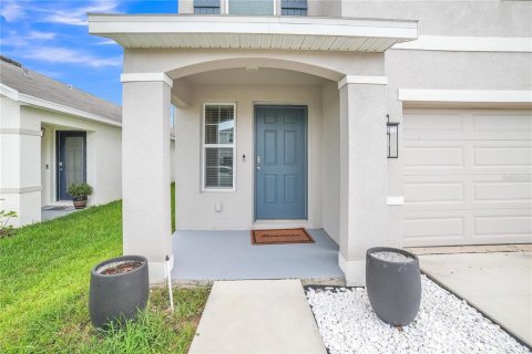 Casa en alquiler en Dade City, Florida, 3 dormitorios, 184.69 m2 № 2258663 - foto 3