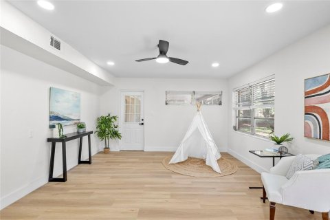 Casa en venta en Leesburg, Florida, 3 dormitorios, 137.31 m2 № 1880678 - foto 12
