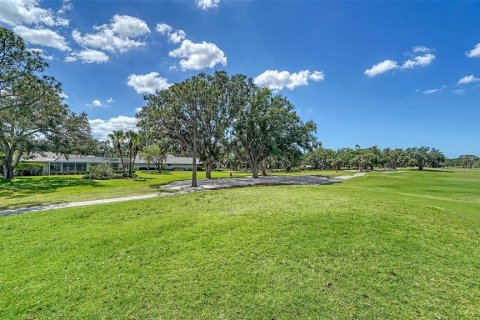 House in Sarasota, Florida 3 bedrooms, 209.96 sq.m. № 1652517 - photo 29