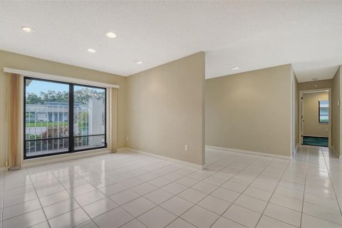 House in Sarasota, Florida 3 bedrooms, 209.96 sq.m. № 1652517 - photo 15