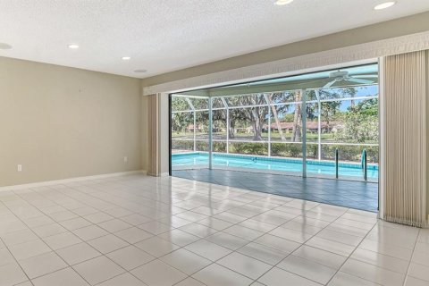 House in Sarasota, Florida 3 bedrooms, 209.96 sq.m. № 1652517 - photo 2