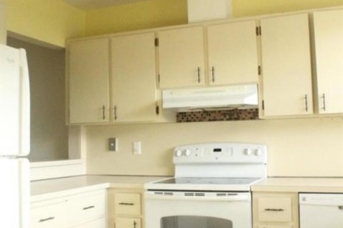 Apartment in West Palm Beach, Florida 3 bedrooms, 120.77 sq.m. № 2193189 - photo 15