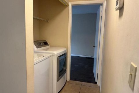 Apartment in West Palm Beach, Florida 3 bedrooms, 120.77 sq.m. № 2193189 - photo 7