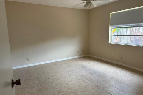 Apartment in West Palm Beach, Florida 3 bedrooms, 120.77 sq.m. № 2193189 - photo 13