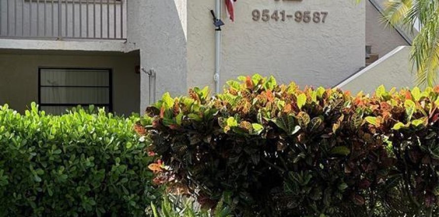 Condo à Tamarac, Floride, 2 chambres  № 2084587