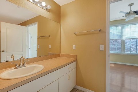 Copropriété à vendre à Sarasota, Floride: 2 chambres, 101.17 m2 № 1437806 - photo 12