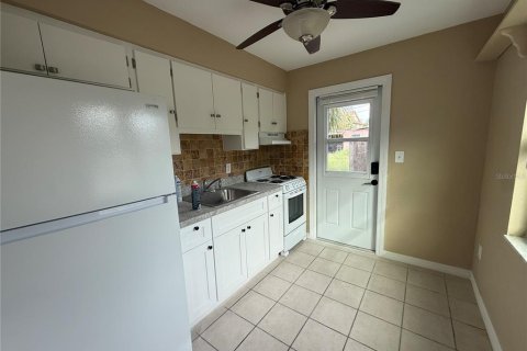 Apartment in South Pasadena, Florida 1 bedroom, 55.74 sq.m. № 1910986 - photo 7