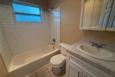 Apartment in South Pasadena, Florida 1 bedroom, 55.74 sq.m. № 1910986 - photo 10