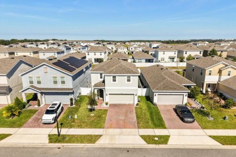 Villa ou maison à vendre à Groveland, Floride: 4 chambres, 213.3 m2 № 2213409 - photo 2