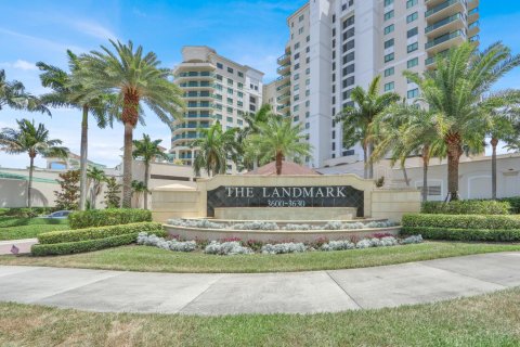 Condo in Palm Beach Gardens, Florida, 2 bedrooms  № 2086515 - photo 2