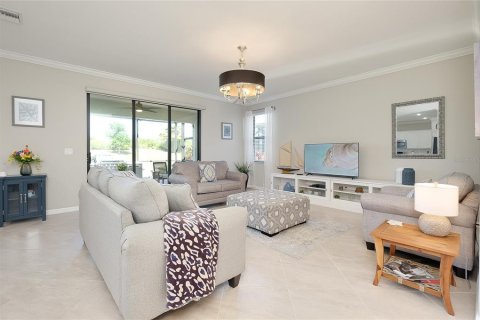 Villa ou maison à vendre à Venice, Floride: 2 chambres, 177.16 m2 № 2120418 - photo 8