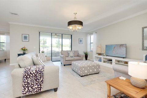 Villa ou maison à vendre à Venice, Floride: 2 chambres, 177.16 m2 № 2120418 - photo 9