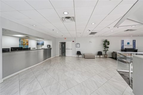 Condo in Orlando, Florida, 2 bedrooms  № 2201944 - photo 3
