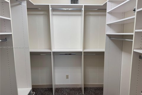 Copropriété à vendre à Fort Lauderdale, Floride: 6 chambres, 455.41 m2 № 2012159 - photo 27