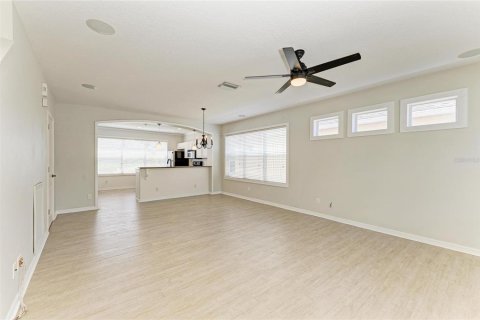 Casa en venta en Bradenton, Florida, 2 dormitorios, 137.5 m2 № 1749319 - foto 5