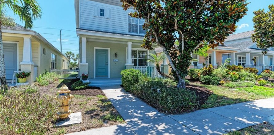 House in Bradenton, Florida 2 bedrooms, 137.5 sq.m. № 1749319