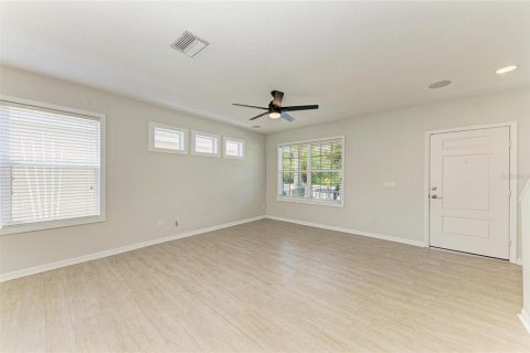 Casa en venta en Bradenton, Florida, 2 dormitorios, 137.5 m2 № 1749319 - foto 8