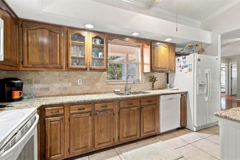 Villa ou maison à vendre à Palmetto, Floride: 3 chambres, 136.75 m2 № 2431108 - photo 14