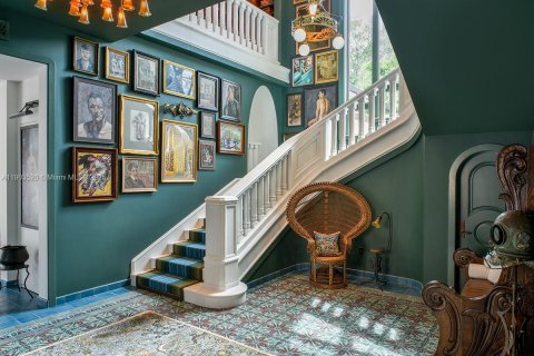 House in Pinecrest, Florida 8 bedrooms, 1116.96 sq.m. № 1967940 - photo 29