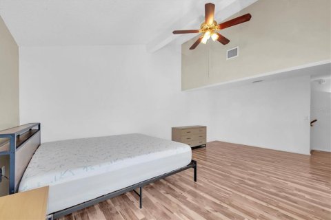 Condo in Madeira Beach, Florida, 1 bedroom  № 1622013 - photo 7