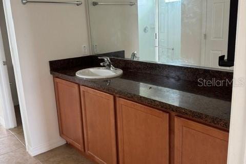 Villa ou maison à louer à Kissimmee, Floride: 5 chambres, 261.43 m2 № 1821446 - photo 6