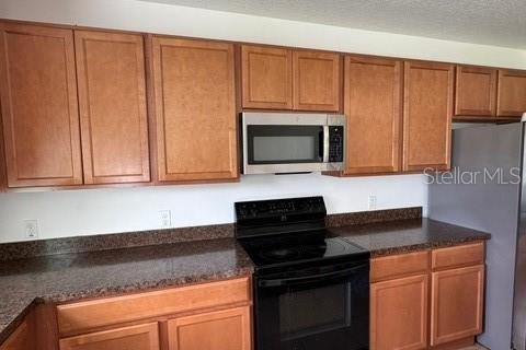 Villa ou maison à louer à Kissimmee, Floride: 5 chambres, 261.43 m2 № 1821446 - photo 16