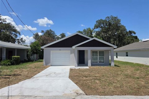 Villa ou maison à Winter Haven, Floride 3 chambres, 128.58 m2 № 2220033