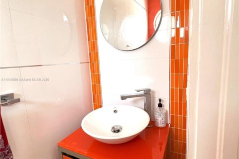 Купить таунхаус в Дорал, Флорида 3 спальни, 150.32м2, № 1971310 - фото 5