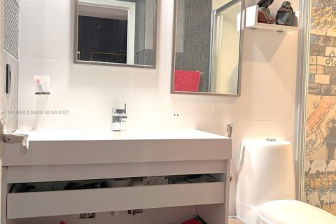 Купить таунхаус в Дорал, Флорида 3 спальни, 150.32м2, № 1971310 - фото 22