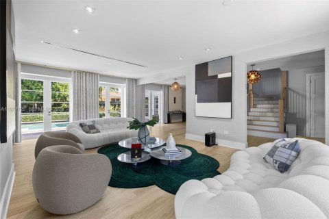 Купить виллу или дом в Майами-Бич, Флорида 6 спален, 481.33м2, № 2041094 - фото 3