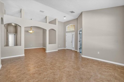 House in Holiday, Florida 4 bedrooms, 228.73 sq.m. № 2314154 - photo 12