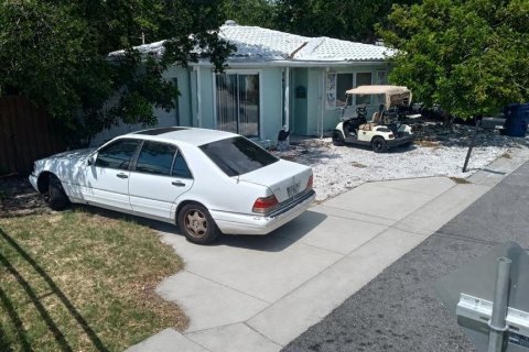 Casa en Saint Petersburg, Florida 4 dormitorios, 102.19 m2 № 2207789