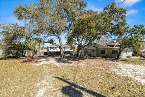 House in Winter Haven, Florida 3 bedrooms, 172.43 sq.m. № 2216766 - photo 5