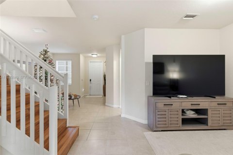 Adosado en alquiler en Plantation, Florida, 3 dormitorios, 161.84 m2 № 1993770 - foto 11