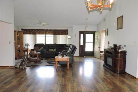 House in Indian lake estates, Florida 3 bedrooms, 189.06 sq.m. № 1670879 - photo 6