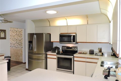 House in Indian lake estates, Florida 3 bedrooms, 189.06 sq.m. № 1670879 - photo 12