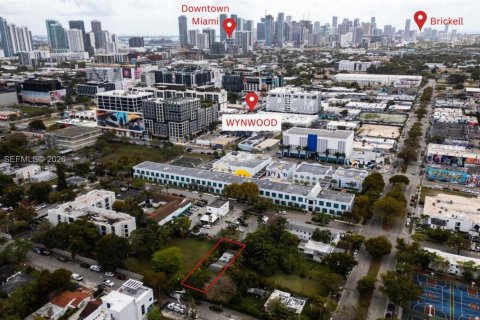 Купить земельный участок в Майами, Флорида № 2041860 - фото 23