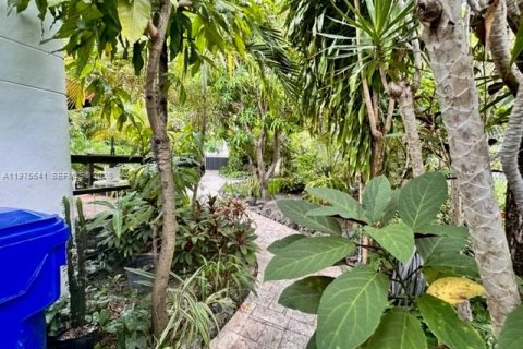 Купить земельный участок в Майами, Флорида № 2041860 - фото 17