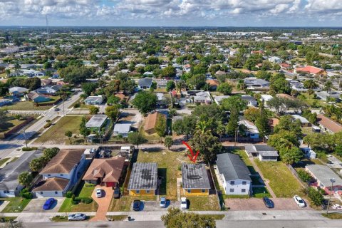 Immobilier commercial à vendre à Delray Beach, Floride: 246.38 m2 № 1999107 - photo 11