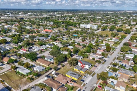 Immobilier commercial à vendre à Delray Beach, Floride: 246.38 m2 № 1999107 - photo 19