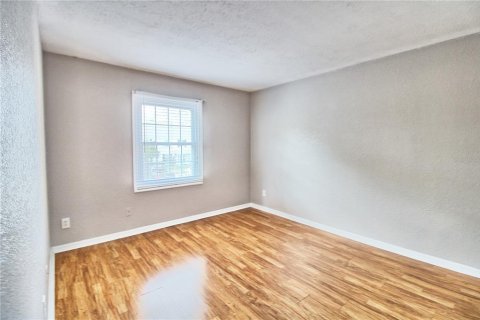 Condominio en venta en Tampa, Florida, 2 dormitorios, 85.84 m2 № 1520706 - foto 9